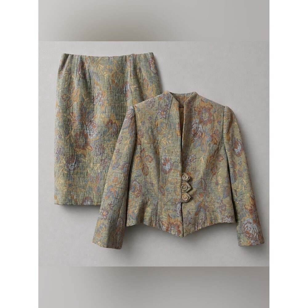 Vintage 80’s 90’s Floral Jacquard Suit Size 12** Skirt Cropped Blazer B. Louise